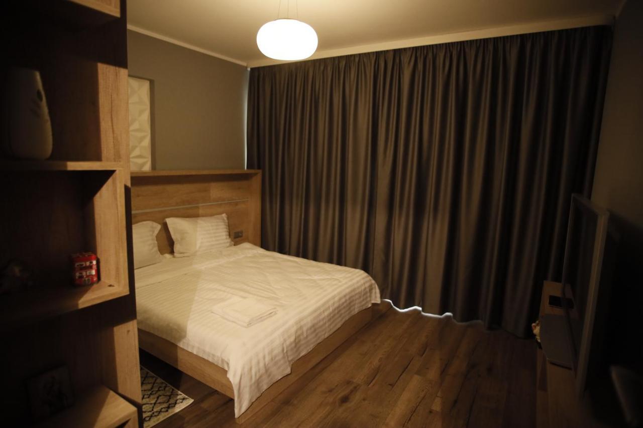 Rcc 3 Apartament Appartamento Focşani Esterno foto